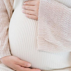 首先中国AI芯片👨‍🦳🔬虽然起步晚于美国✉😊AI芯片，但并📱🌹国内比较大的助孕机构